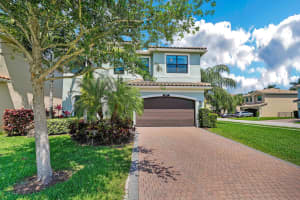 8077 Baltic Amber Rd, Delray Beach, FL 33446, Sold 05/06/22