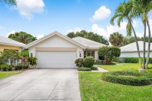 8637 Doverbrook Dr, Palm Beach Gardens, FL 33410, Sold 05/16/22