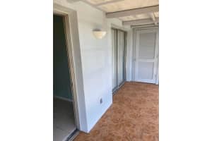 25 Lake Vista Trail APT 206, Port St. Lucie, FL 34952, Sold 06/03/22