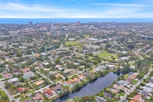 900 NW 5th Ave, Boca Raton, FL 33432, Sold 05/27/22