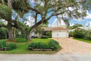 827 NW 6th Dr, Boca Raton, FL 33486, Sold 06/21/22