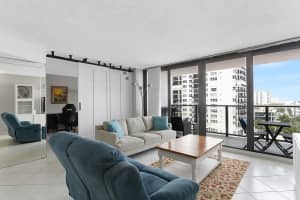 2301 S Ocean Dr APT 804, Hollywood, FL 33019, Sold 06/15/22