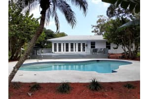 8295 S Virginia Ave, Palm Beach Gardens, FL 33418, Sold 04/29/22