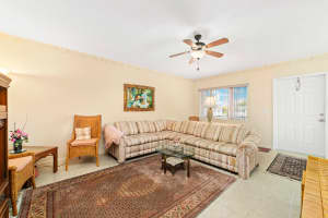3120 Lake Osborne Dr APT 214, Lake Worth, FL 33461, Sold 07/27/22