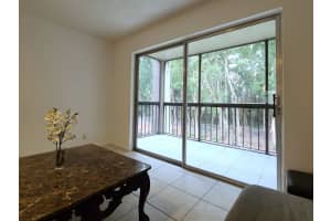 7060 Nova Dr APT 204C, Davie, FL 33317, Sold 05/18/22