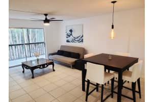 7060 Nova Dr APT 204C, Davie, FL 33317, Sold 05/18/22