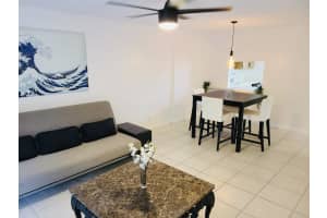 7060 Nova Dr APT 204C, Davie, FL 33317, Sold 05/18/22