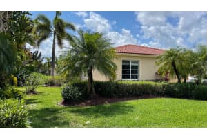 4139 56th Ln, Vero Beach, FL 32967, Sold 06/21/22