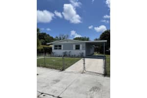 1055 W 26th St, West Palm Beach, FL 33404, Sold 06/10/22