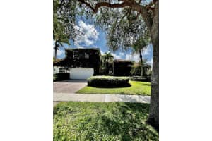 9856 SE Crape Myrtle Ct, Hobe Sound, FL 33455, Sold 05/18/22
