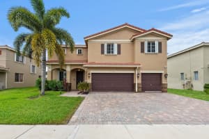 1142 NW 204th St, Miami Gardens, FL 33169, Sold 05/11/22