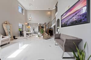 1142 NW 204th St, Miami Gardens, FL 33169, Sold 05/11/22