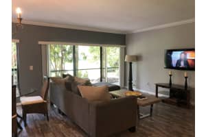 11863 Wimbledon Cir #425, Wellington, FL 33414, Sold 11/01/22