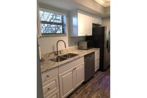 11863 Wimbledon Cir #425, Wellington, FL 33414, Sold 11/01/22