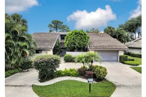 3518 Pine Lake Ct, Delray Beach, FL 33445, Sold 05/25/22