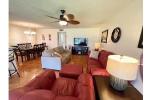 3250 Park Ln APT C, Boynton Beach, FL 33435, Sold 05/06/22