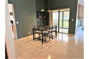 3463 Jog Park Dr, Greenacres, FL 33467, Sold 05/10/22
