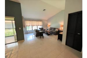 3463 Jog Park Dr, Greenacres, FL 33467, Sold 05/10/22