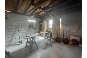 1390 SW 50th Ave, Fort Lauderdale, FL 33317, Sold 07/05/22