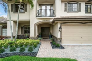 10742 Versailles Blvd, Wellington, FL 33449, Sold 04/29/22