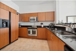 806 E Windward Way APT 624, Lantana, FL 33462, Sold 05/23/22