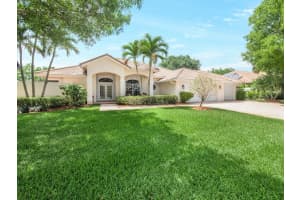 8086 SW Yachtsmans Dr, Stuart, FL 34997, Sold 05/26/22