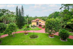 135 Westwood Cir E, West Palm Beach, FL 33411, Sold 06/24/22
