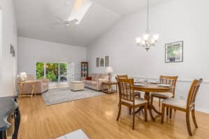 10915 SE Sea Pines Cir, Hobe Sound, FL 33455, Sold 07/25/22