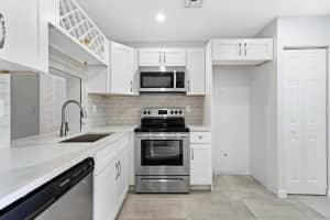 140 NW 60th Ave # 4-2, Margate, FL 33063, Sold 05/13/22