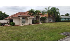 103 Swan Pkwy E, Royal Palm Beach, FL 33411, Sold 06/17/22