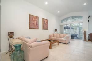 6109 Rossmoor Lakes Ct, Boynton Beach, FL 33437, Sold 05/31/22