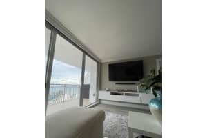 3546 S Ocean Blvd APT 623, South Palm Beach, FL 33480, Sold 05/05/22