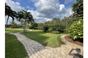 3440 Ambassador Dr, Wellington, FL 33414, Sold 06/23/22