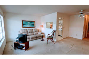 2929 SE Ocean Blvd Apt 105-4, Stuart, FL 34996, Sold 05/11/22