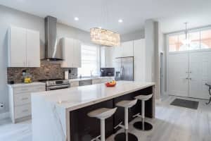 194 Hampton Cir, Jupiter, FL 33458, Sold 05/06/22