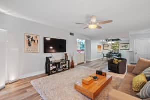 12568 Shoreline Dr APT 302, Wellington, FL 33414, Sold 06/09/22