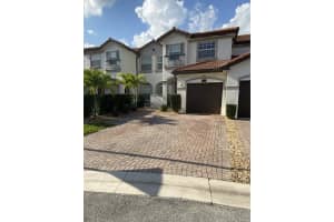 9707 Darlington Pl, Cooper City, FL 33328, Sold 05/12/22
