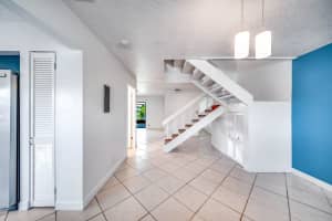 5342 Jog Ln, Delray Beach, FL 33484, Sold 06/10/22