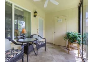 309 Pine Ridge Cir b 2, Greenacres, FL 33463, Sold 06/01/22