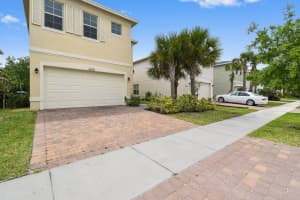 1555 NW Cataluna Cir, Port St. Lucie, FL 34986, Sold 05/31/22
