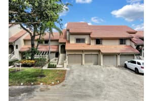 5700 Coach House Cir APT G, Boca Raton, FL 33486, Sold 05/10/22