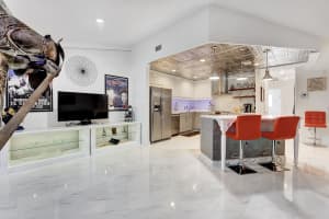 5700 Coach House Cir APT G, Boca Raton, FL 33486, Sold 05/10/22