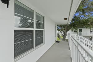 2800 Indian River Blvd APT O6, Vero Beach, FL 32960, Sold 09/20/22