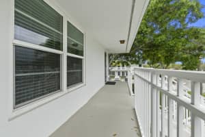 2800 Indian River Blvd APT Q6, Vero Beach, FL 32960, Sold 07/22/22
