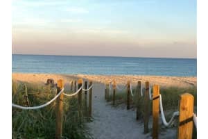 250 S Ocean Blvd APT 280, Delray Beach, FL 33483, Sold 08/31/22