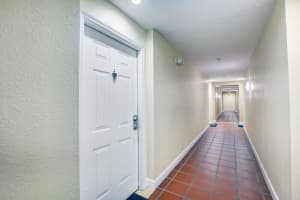 630 S Sapodilla Ave APT 320, West Palm Beach, FL 33401, Sold 04/11/22