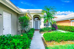 2330 Saratoga Bay Dr, West Palm Beach, FL 33409, Sold 05/20/22