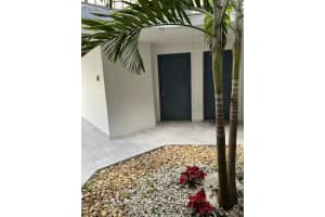 9447 Fontainebleau Blvd APT 107, Miami, FL 33172, Sold 04/25/22