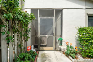 5940 Strawberry Lakes Cir, Lake Worth, FL 33463, Sold 05/27/22