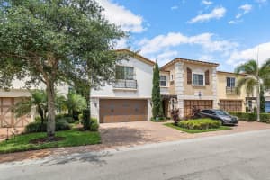 2020 Foxtail View Ct, Royal Palm Beach, FL 33411, Sold 07/12/22